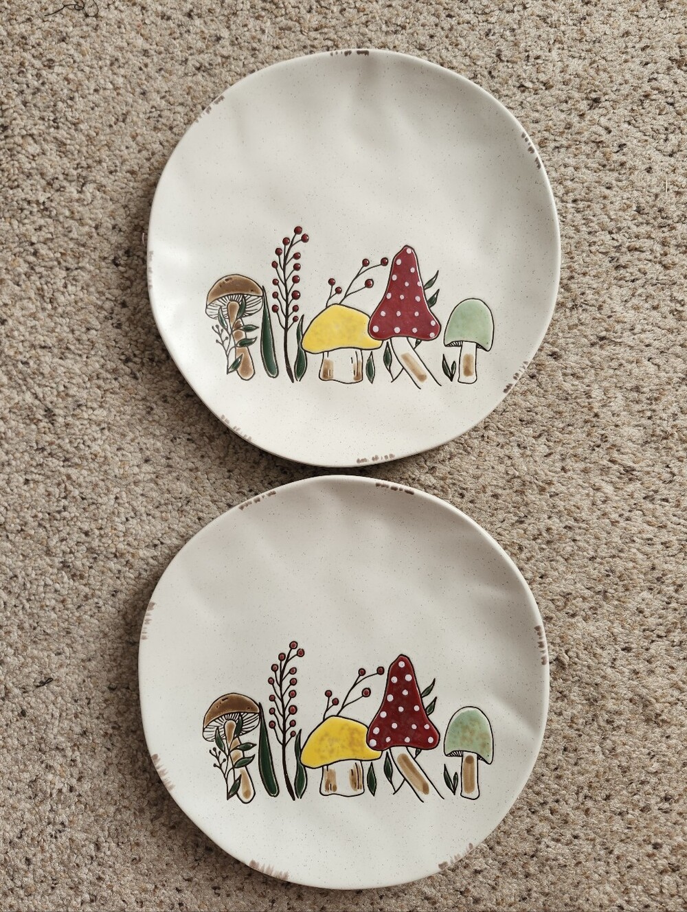 Spectrum Designz Garden Mushroom Plates